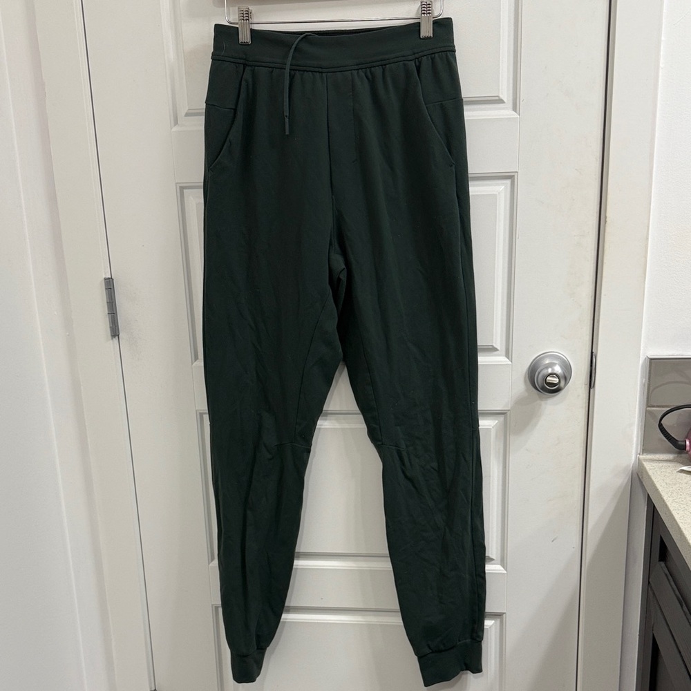 lululemon athletica Dark Green Jogger‎ Sweatpants Size XS
